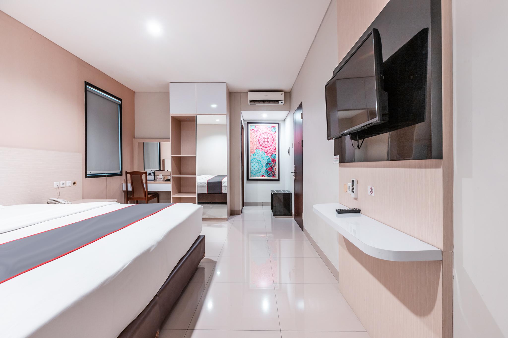 Collection O Hotel Igloo Бекаси Экстерьер фото